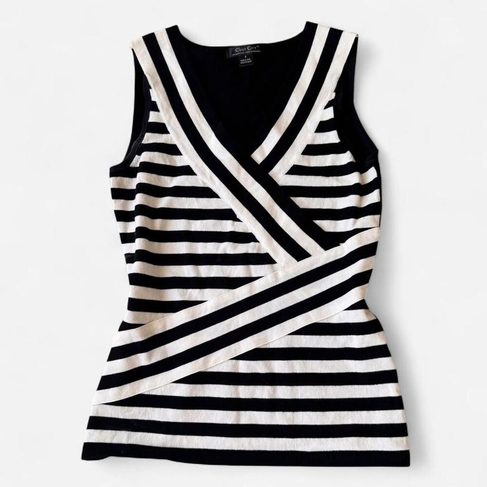 August silk black and white striped tank top with diagonal stripe size s